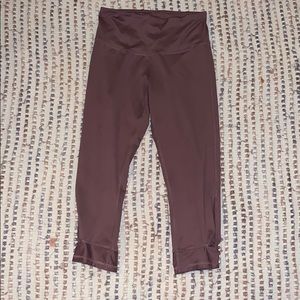 Cute leggings for running or just hanging out.